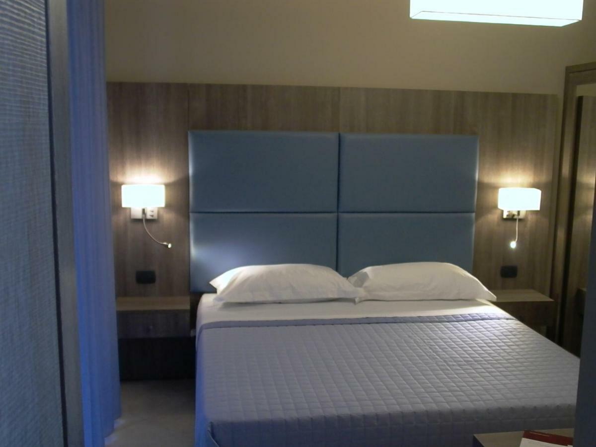 Bed and breakfast Napoli Com'Era Extérieur photo
