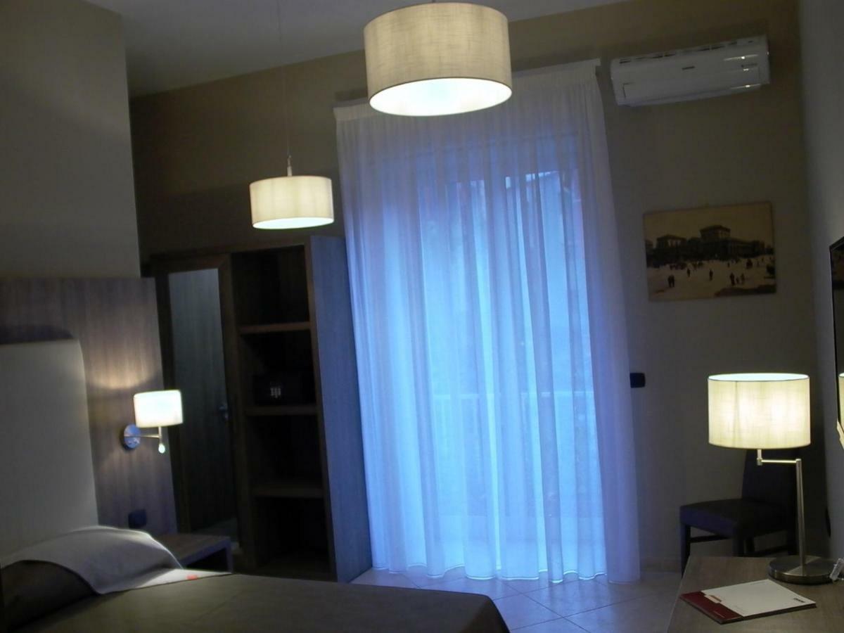 Bed and breakfast Napoli Com'Era Extérieur photo