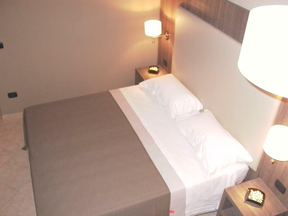 Bed and breakfast Napoli Com'Era Extérieur photo