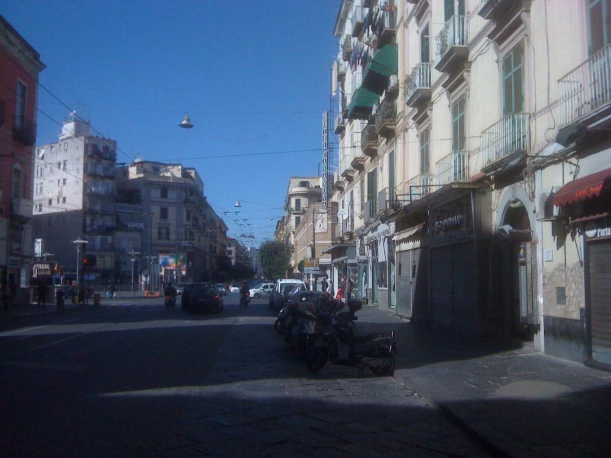 Bed and breakfast Napoli Com'Era Extérieur photo
