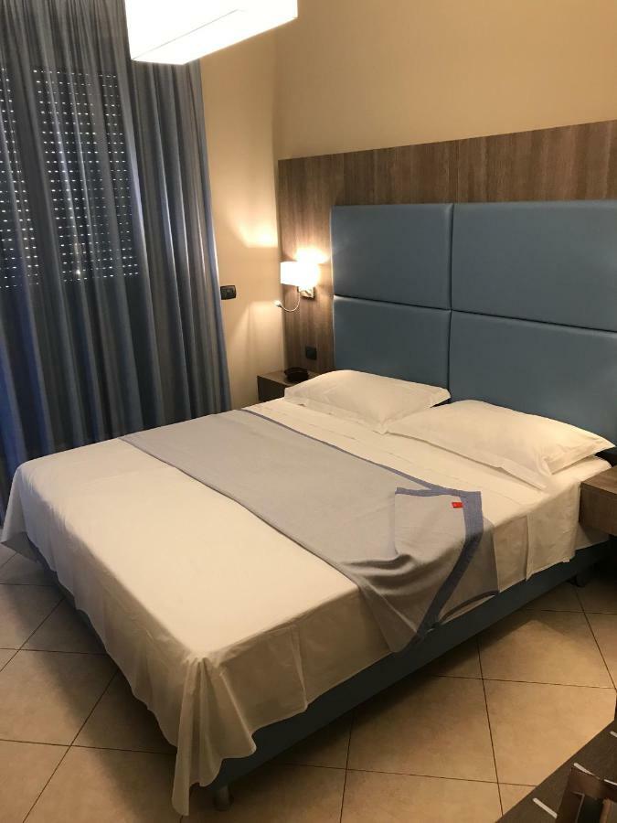 Bed and breakfast Napoli Com'Era Extérieur photo