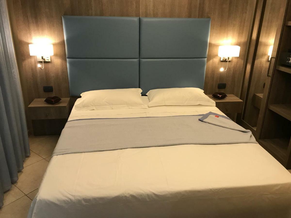 Bed and breakfast Napoli Com'Era Extérieur photo